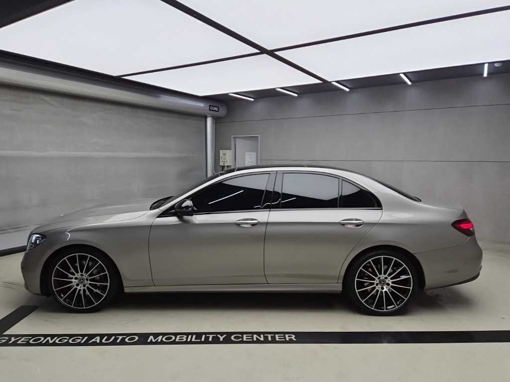 벤츠 E 클래스 E-클래스 W213 E350 4MATIC AMG LINE 이미지 4
