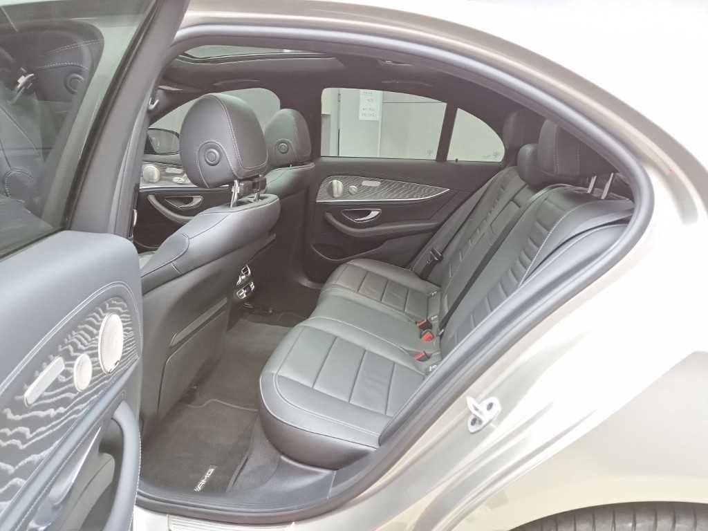 벤츠 E 클래스 E-클래스 W213 E350 4MATIC AMG LINE 이미지 6