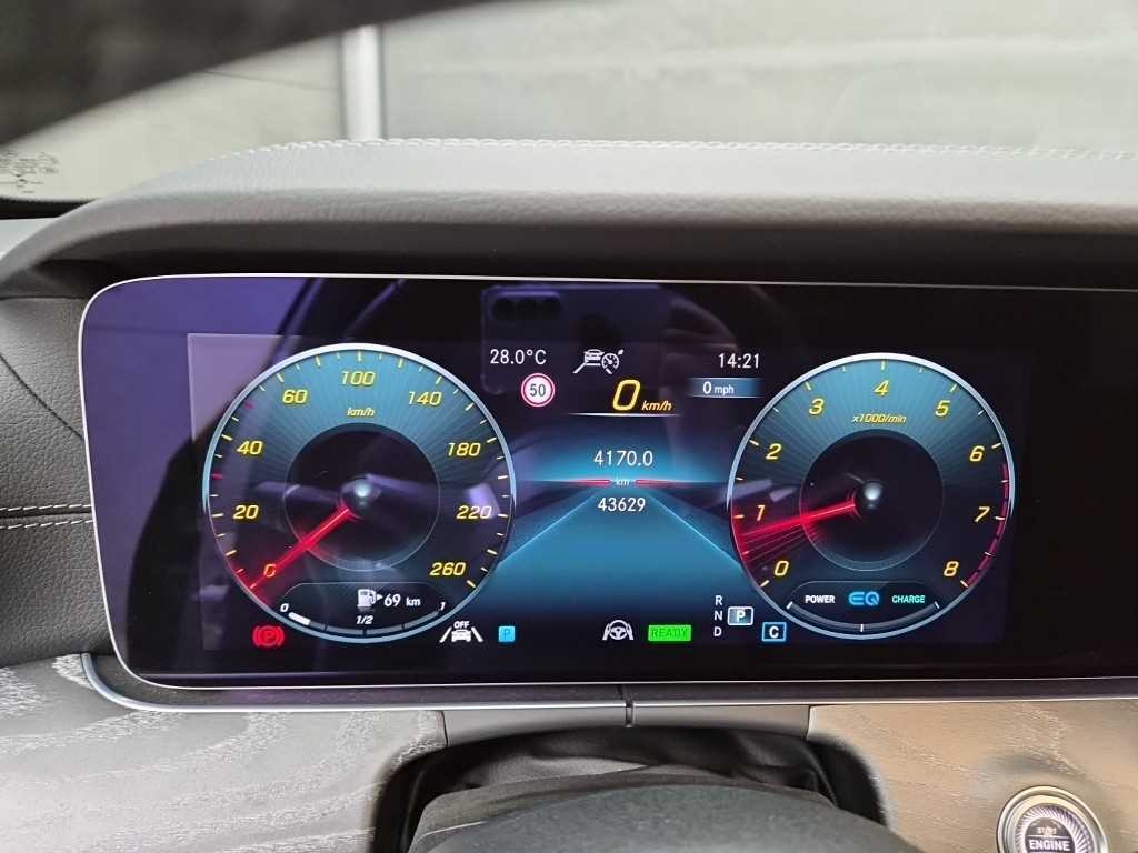 벤츠 E 클래스 E-클래스 W213 E350 4MATIC AMG LINE 이미지 8