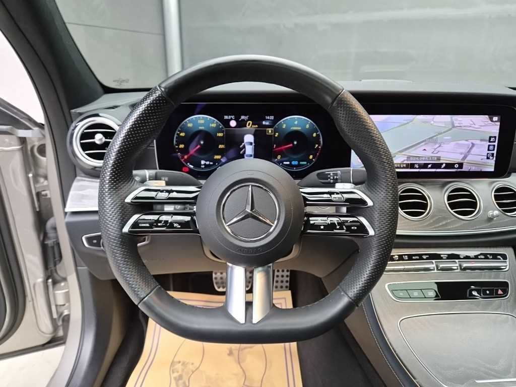 벤츠 E 클래스 E-클래스 W213 E350 4MATIC AMG LINE 이미지 9