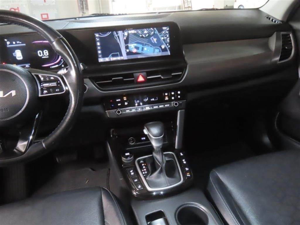 기아 셀토스 더 뉴 셀토스 가솔린 1.6 터보 4WD 프레스티지 이미지 16