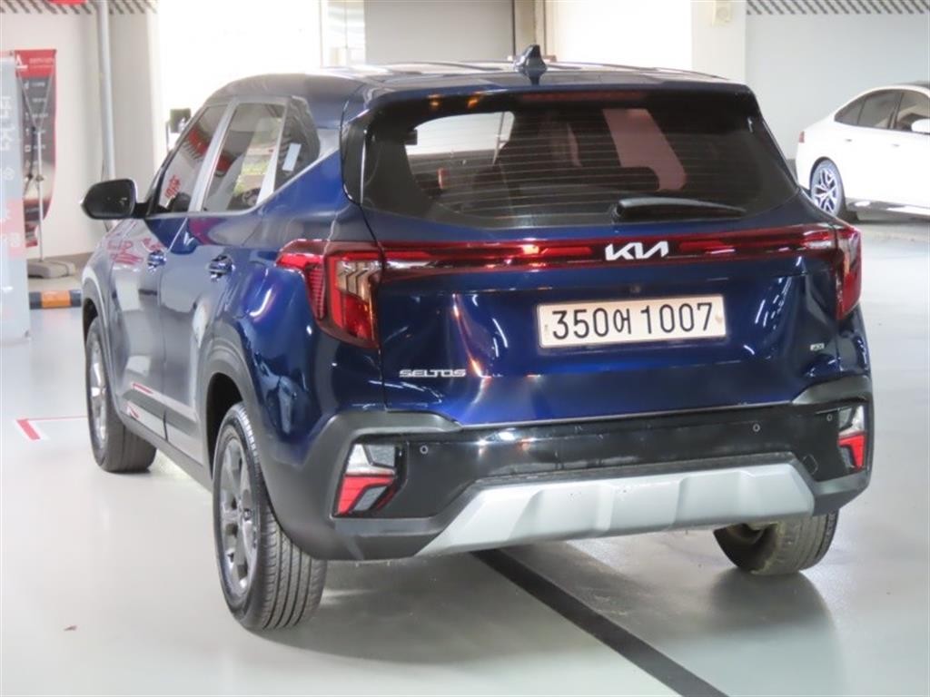 기아 셀토스 더 뉴 셀토스 가솔린 1.6 터보 4WD 프레스티지 이미지 4