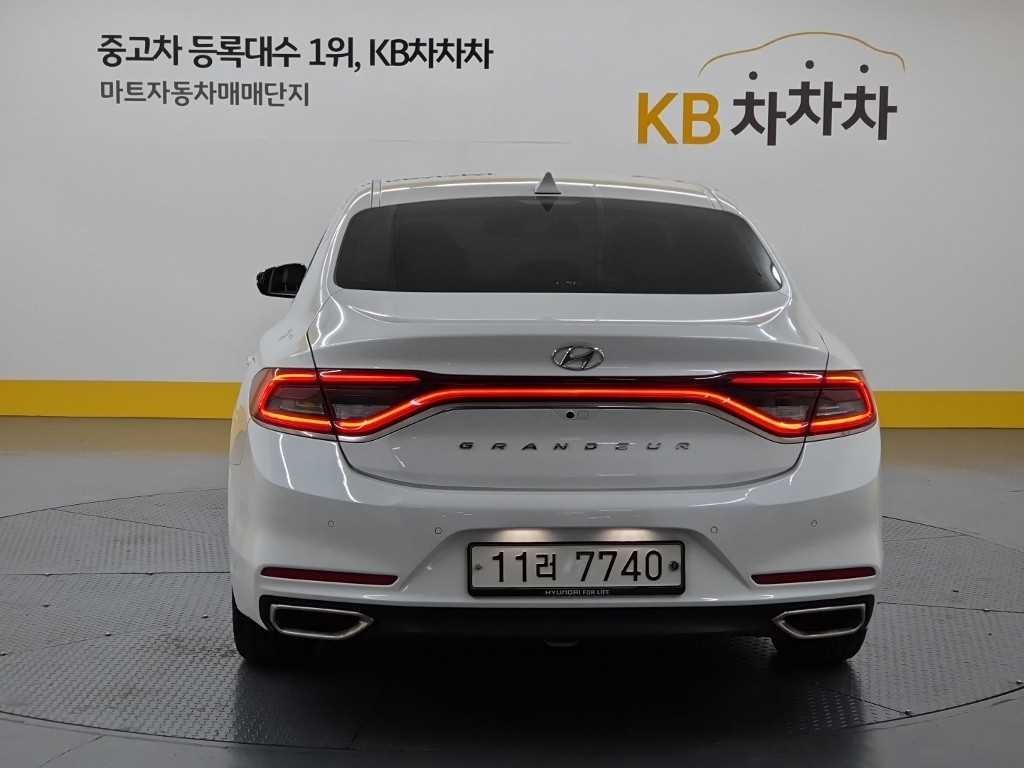 현대 그랜저 그랜저 IG 2.4 GDI 프리미엄 기본형 이미지 4