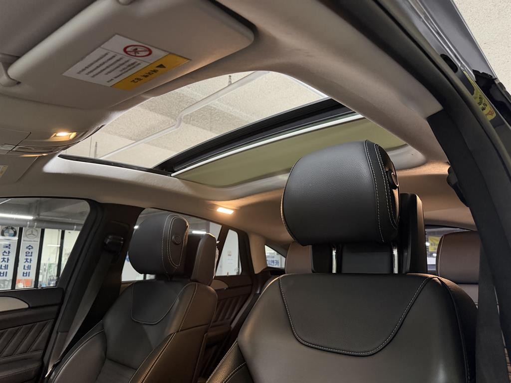 벤츠 GLE 클래스 GLE 클래스 W166 GLE 350 d 4MATIC 쿠페 이미지 14