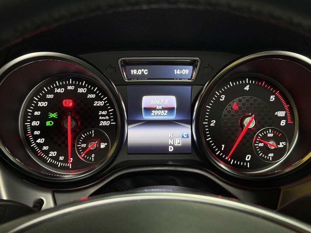 벤츠 GLE 클래스 GLE 클래스 W166 GLE 350 d 4MATIC 쿠페 이미지 6