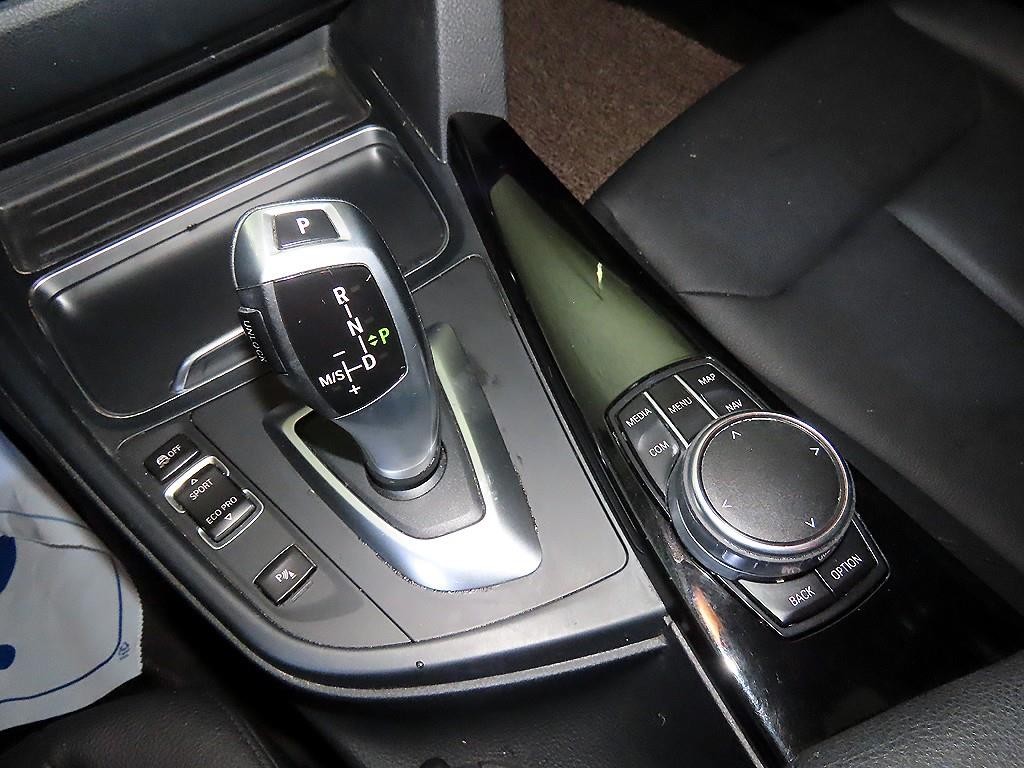 BMW 그란투리스모 3시리즈 GT (F34) GT 320D xDrive 이미지 12
