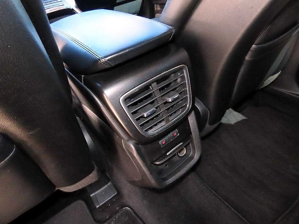 링컨 MKX MKX 2세대 2.7 AWD 리저브 이미지 15