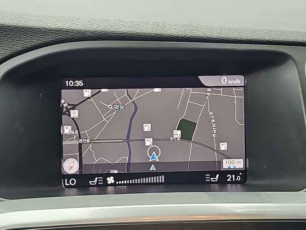 볼보 V60 V60 크로스컨트리 2.0 D4 섬멈 이미지 12