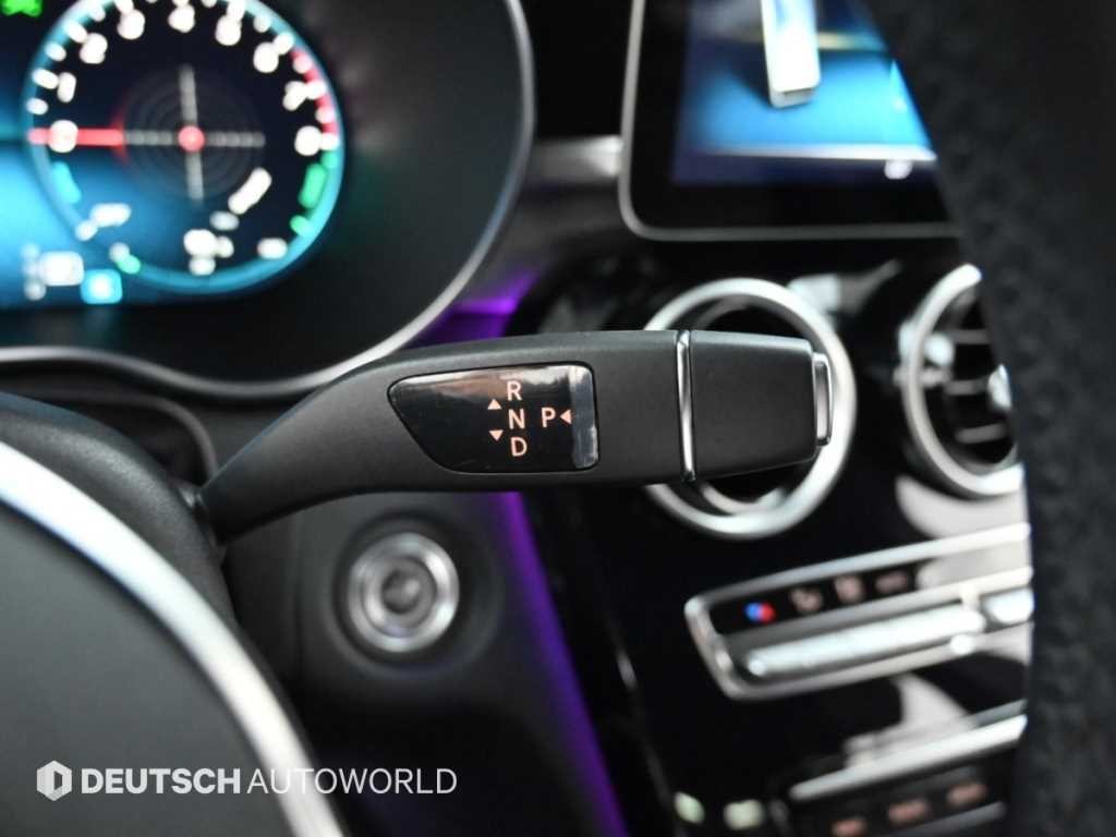 벤츠 C 클래스 C클래스 W205 C300e 4MATIC AMG Line 이미지 9