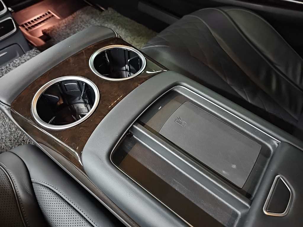 벤츠 S 클래스 S클래스-W222 마이바흐 S 560 4MATIC 이미지 15