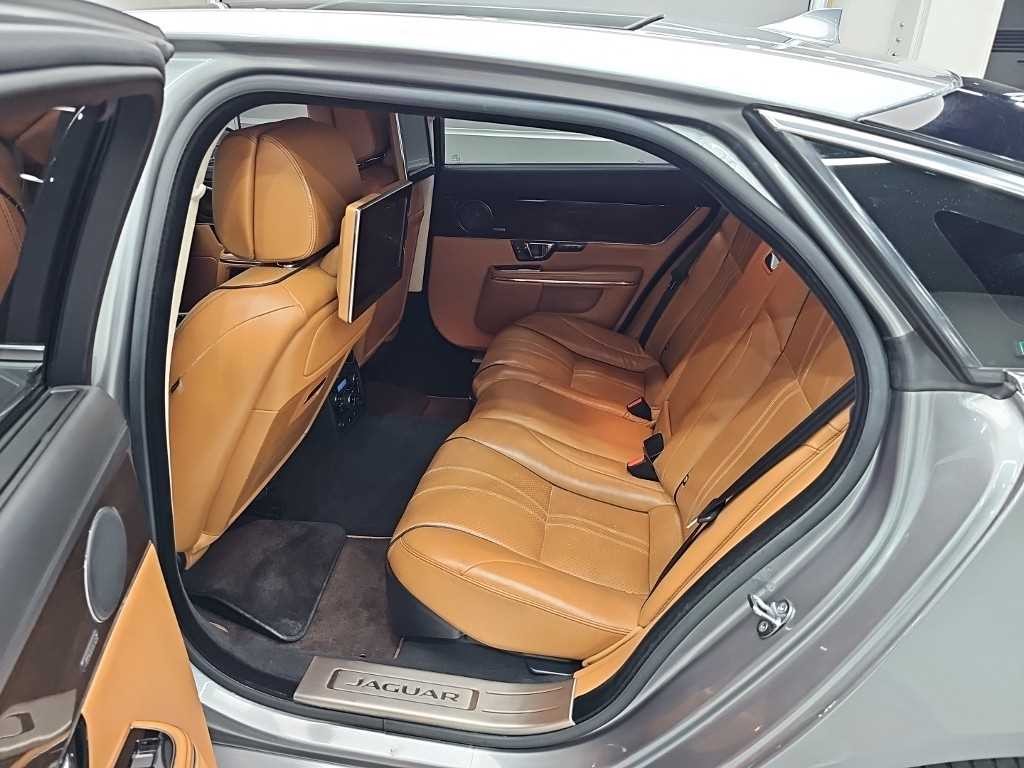 재규어 XJ XJ (X351) 3.0 SC AWD 포트폴리오 LWB 이미지 12