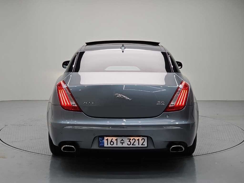 재규어 XJ XJ (X351) 3.0 SC AWD 포트폴리오 LWB 이미지 3