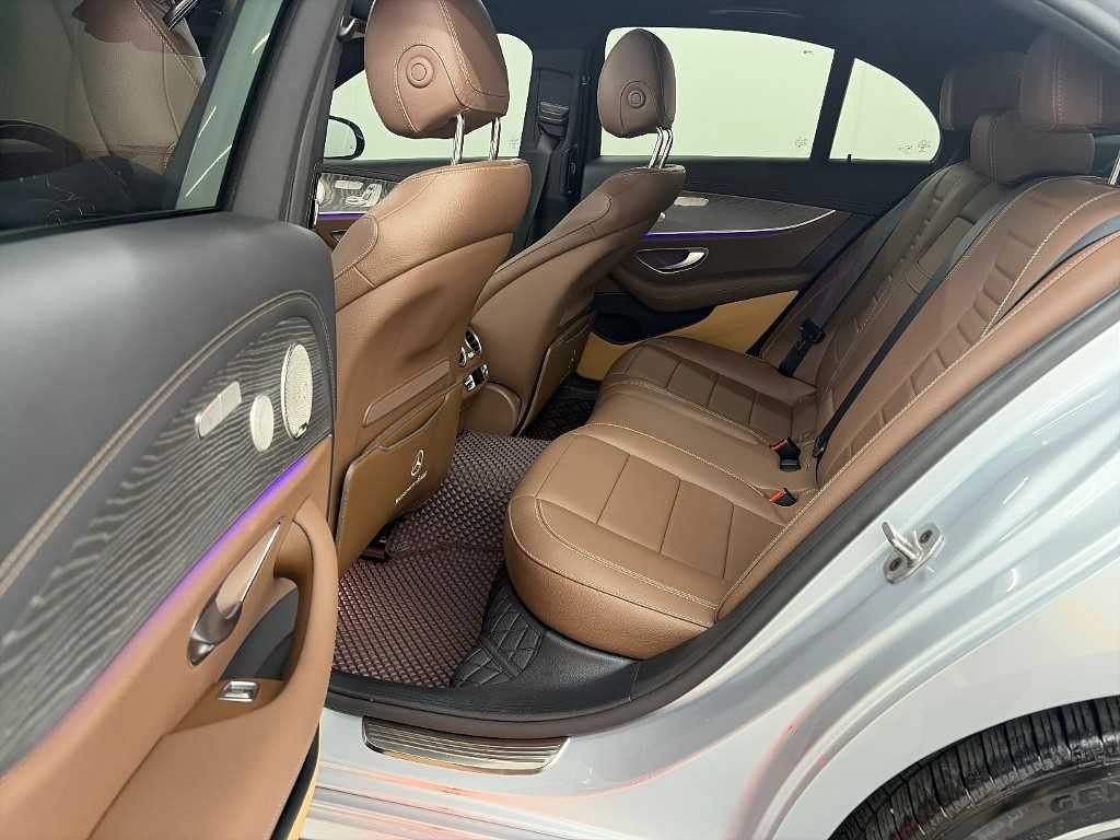 벤츠 E 클래스 E-클래스 W213 E350 4MATIC 아방가르드 이미지 12