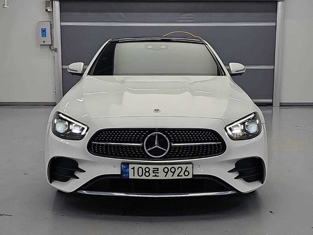 벤츠 E 클래스 E-클래스 W213 E350 4MATIC AMG LINE 이미지 2