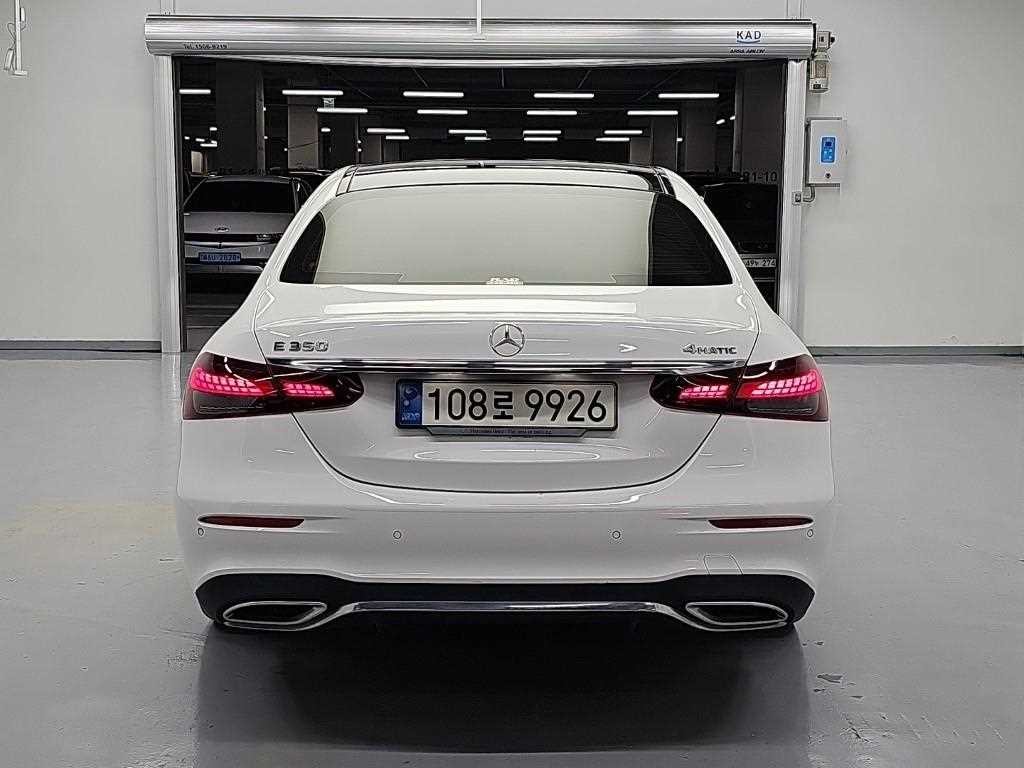 벤츠 E 클래스 E-클래스 W213 E350 4MATIC AMG LINE 이미지 3