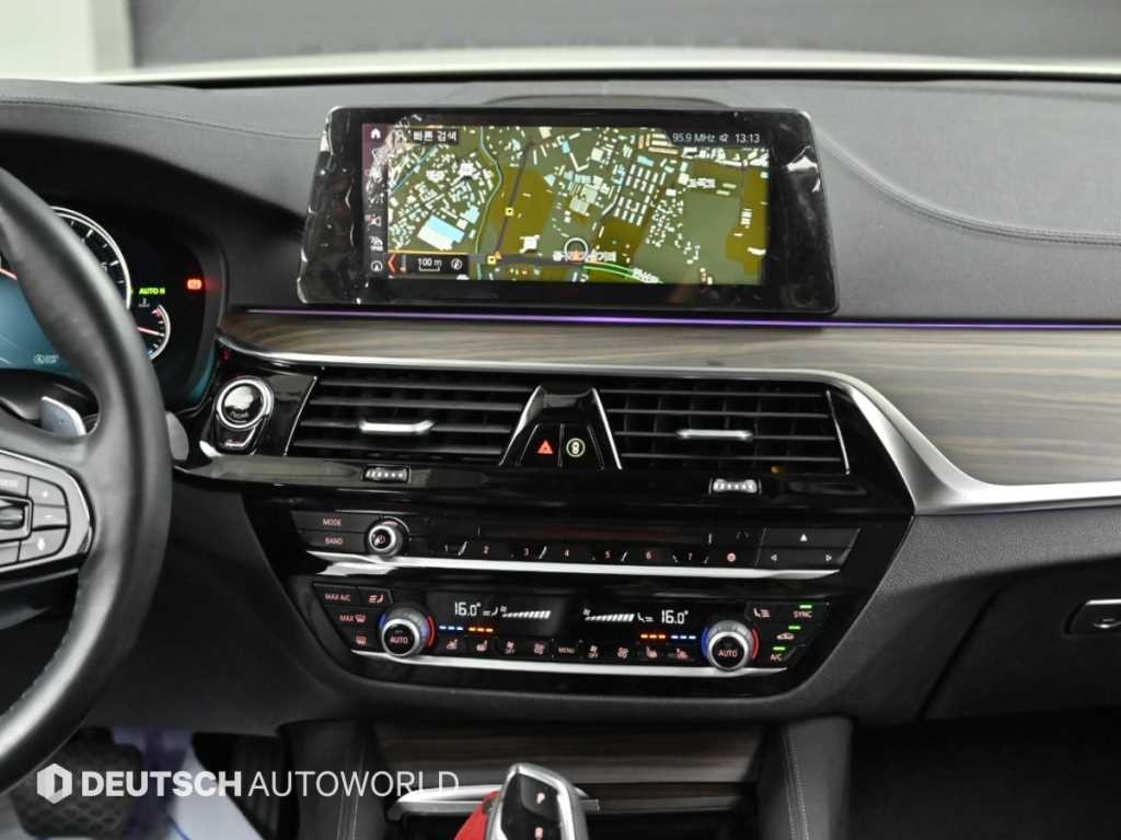 BMW 5시리즈 5시리즈 (G30) 530i xDrive 럭셔리 플러스 이미지 14