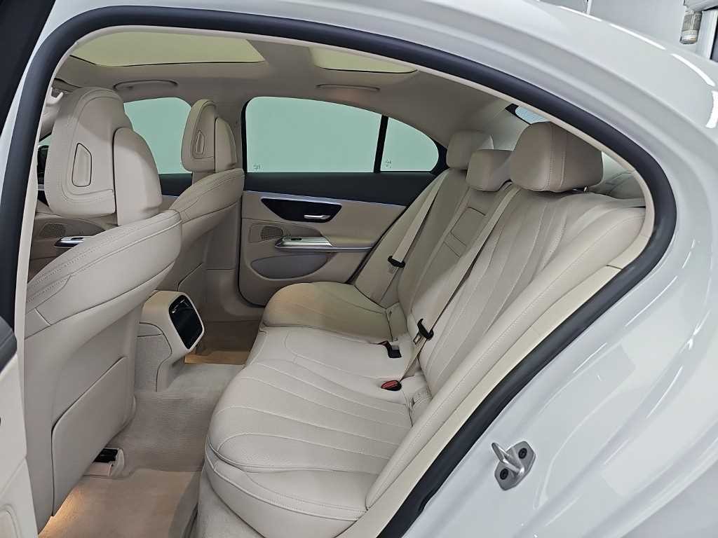 벤츠 E 클래스 E-클래스 W214 E220d 4MATIC 익스클루시브 이미지 12