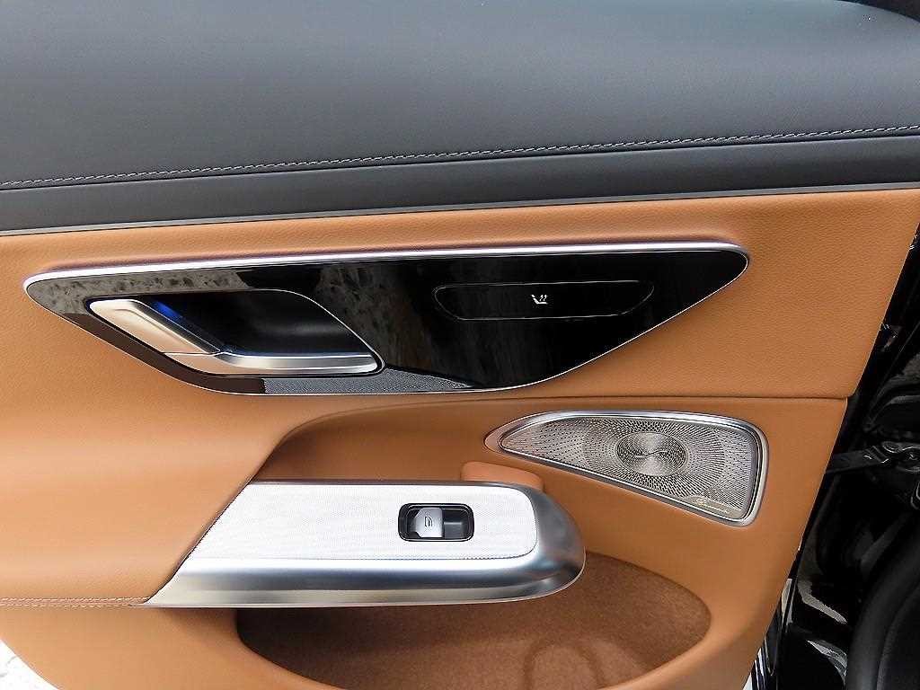 벤츠 E 클래스 E-클래스 W214 E300 4MATIC 익스클루시브 이미지 15