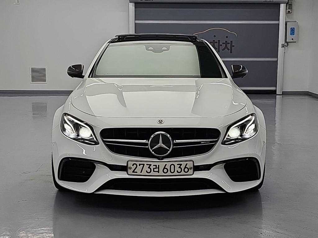 벤츠 E 클래스 E-클래스 W213 E63 AMG 4MATIC+ 이미지 2