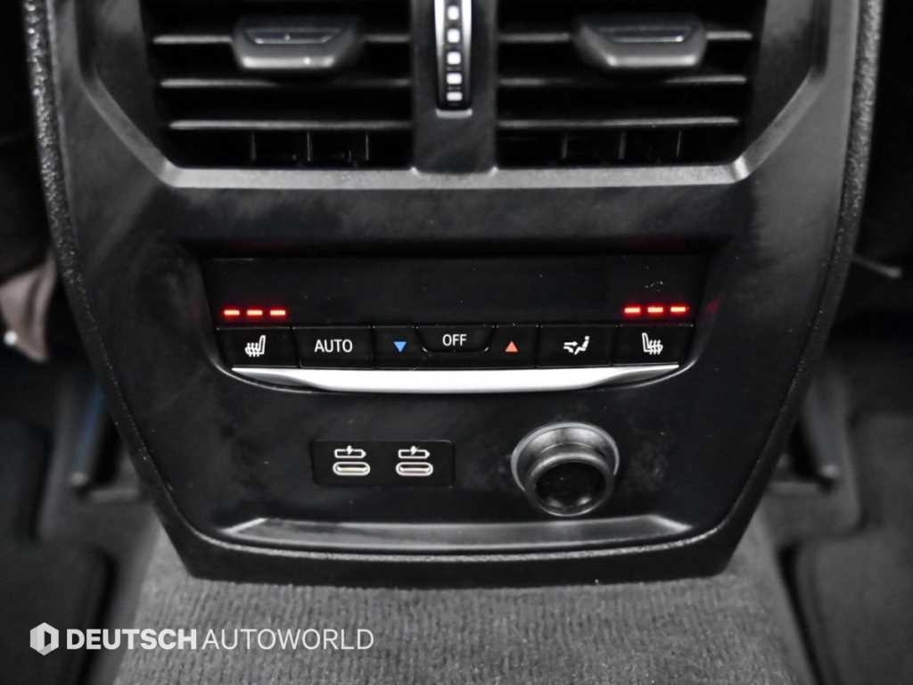 BMW 3시리즈 3시리즈 (G20) 330e 럭셔리 이미지 16