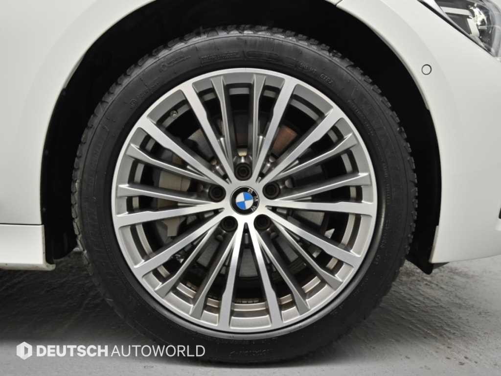 BMW 3시리즈 3시리즈 (G20) 330e 럭셔리 이미지 5