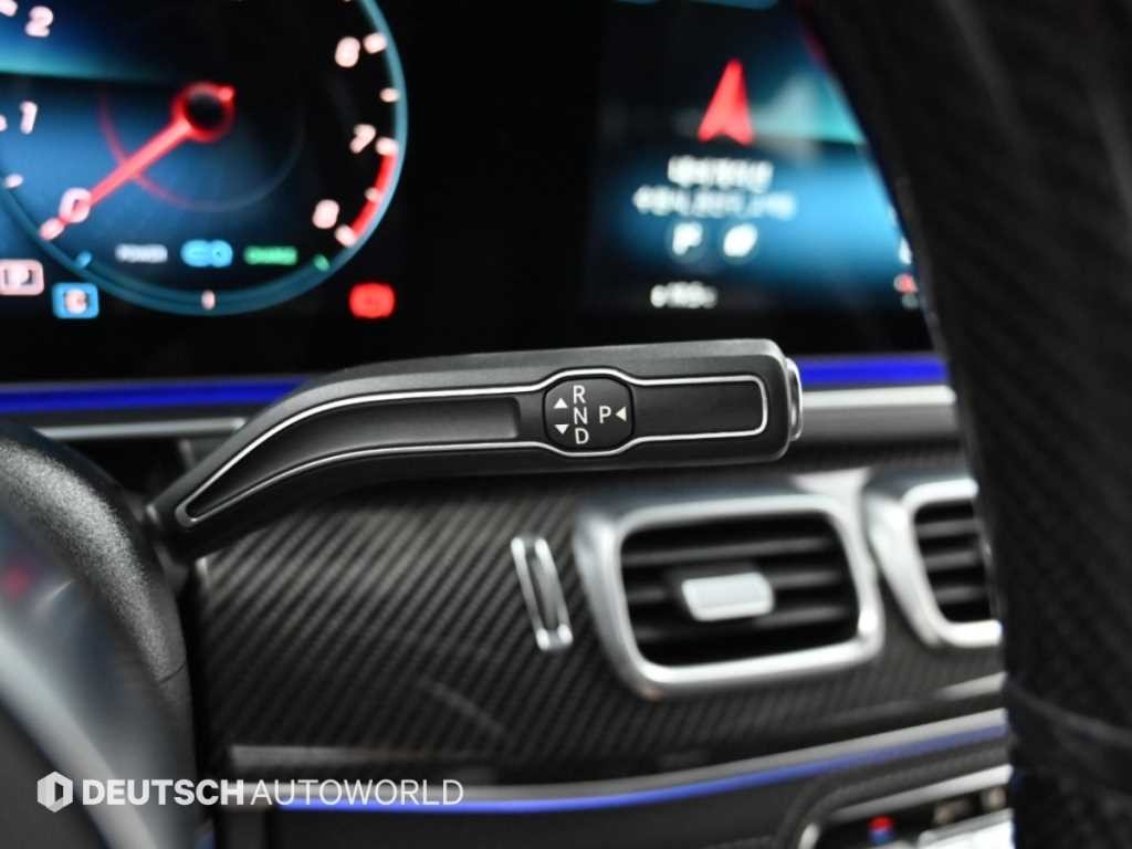 벤츠 GLE 클래스 GLE 클래스 W167 GLE 63 S AMG 4MATIC 플러스 쿠페 이미지 9