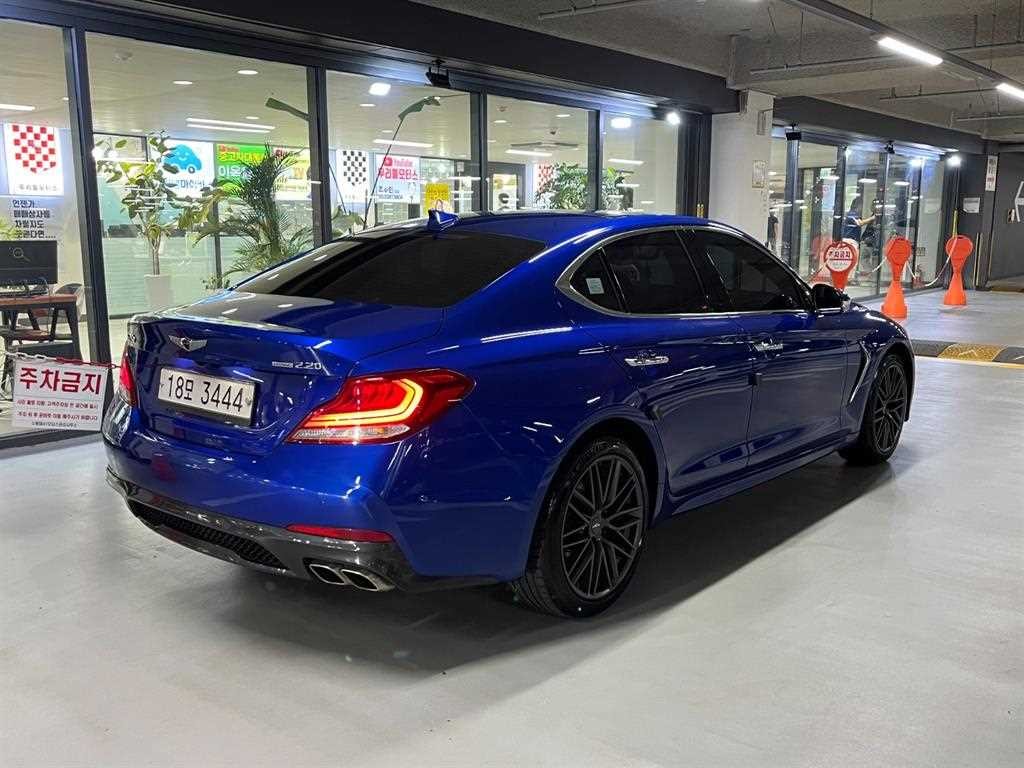 제네시스 G70 2.2D AWD 슈프림 이미지 4