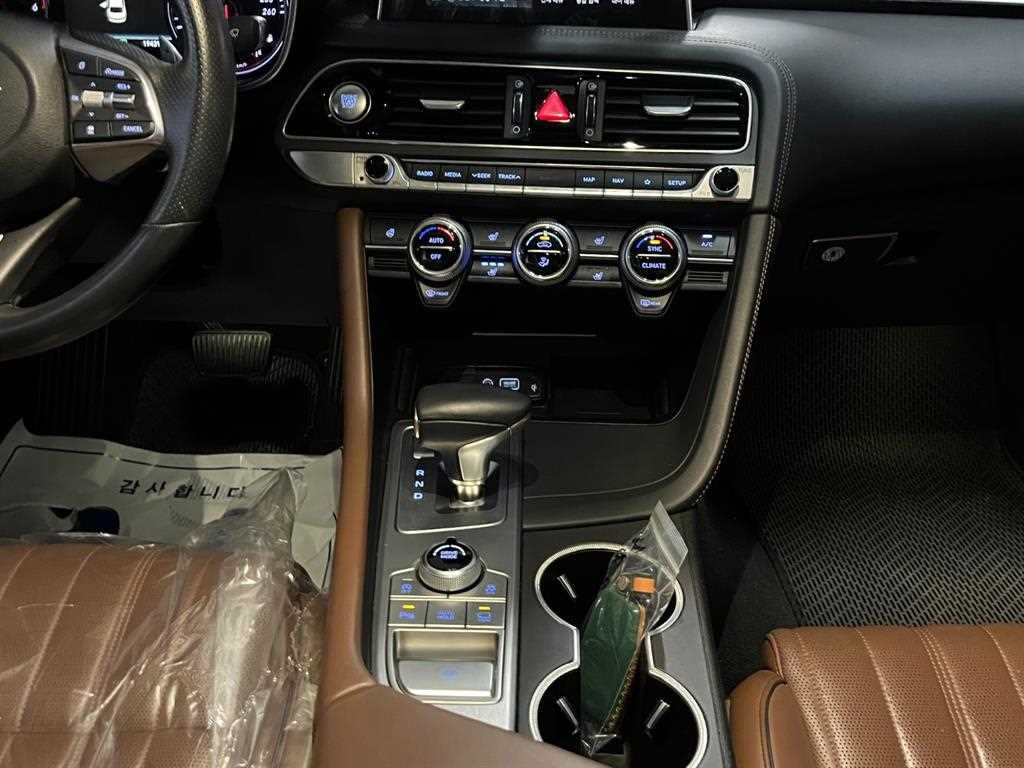 제네시스 G70 2.2D AWD 슈프림 이미지 8
