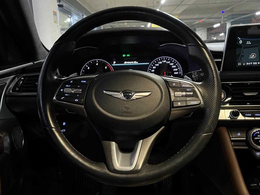 제네시스 G70 2.2D AWD 슈프림 이미지 9