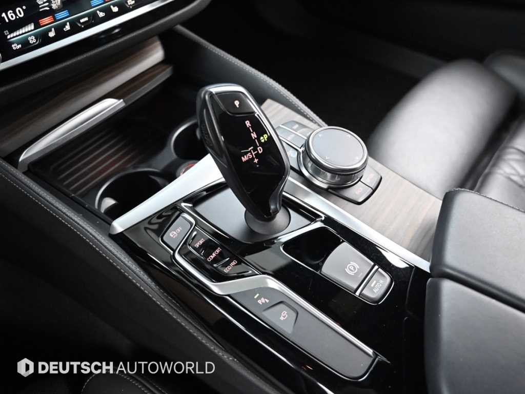 BMW 5시리즈 5시리즈 (G30) 530i xDrive M 스포츠 플러스 이미지 9