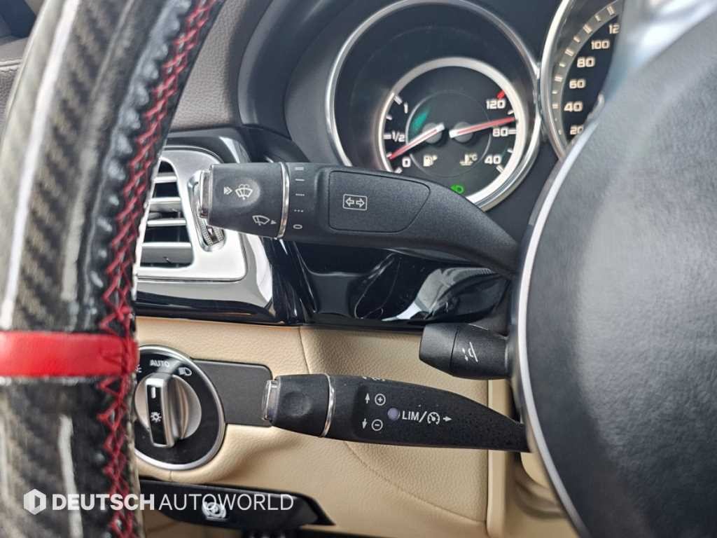 벤츠 CLS 클래스 CLS클래스 W218 CLS 63 AMG 4MATIC 이미지 18