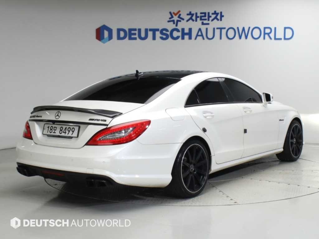 벤츠 CLS 클래스 CLS클래스 W218 CLS 63 AMG 4MATIC 이미지 2
