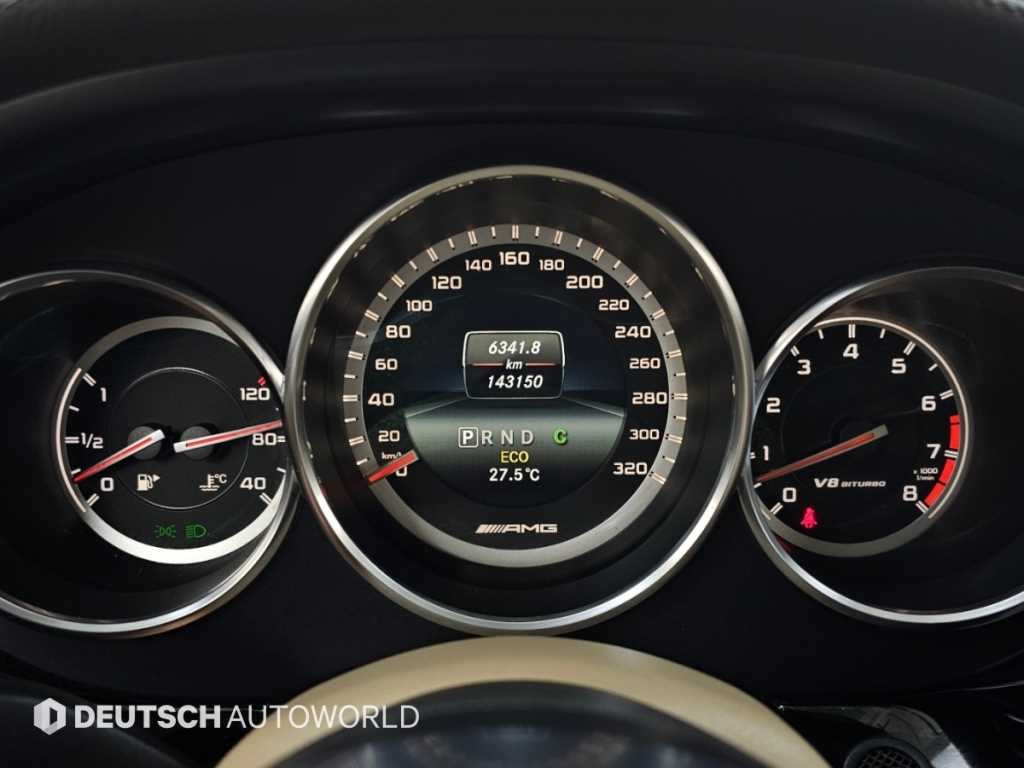 벤츠 CLS 클래스 CLS클래스 W218 CLS 63 AMG 4MATIC 이미지 8