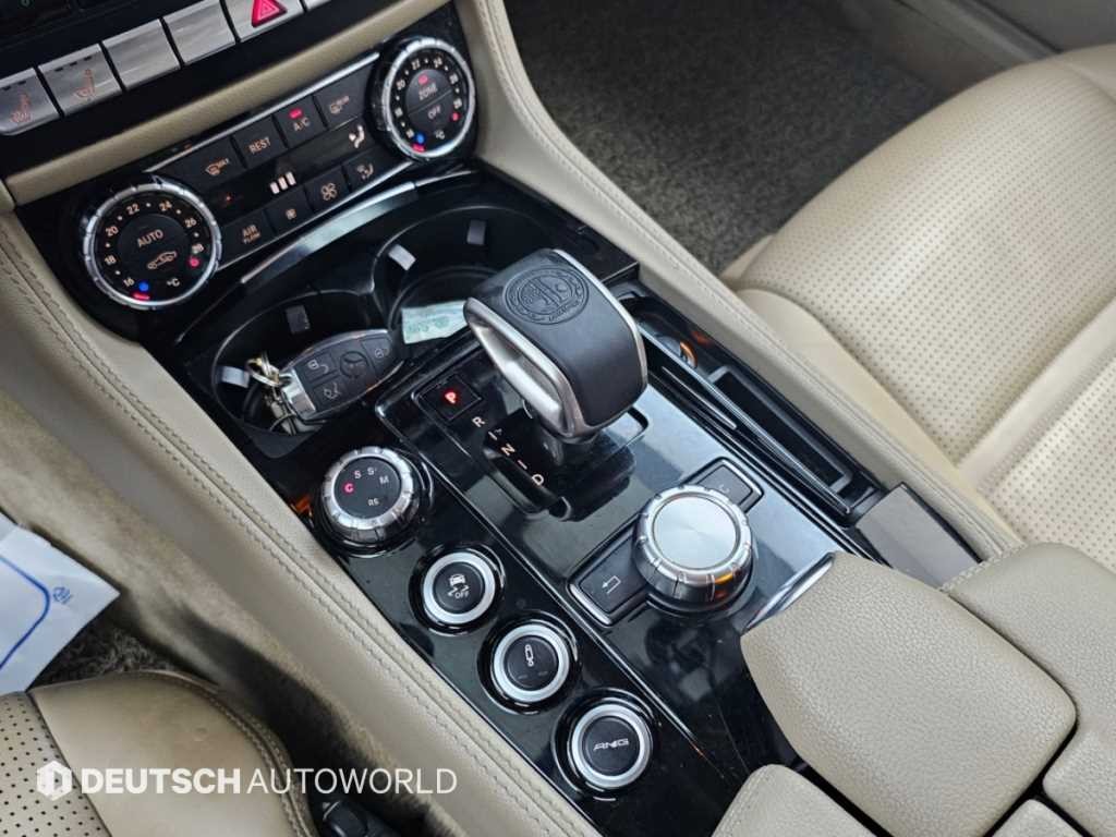 벤츠 CLS 클래스 CLS클래스 W218 CLS 63 AMG 4MATIC 이미지 9