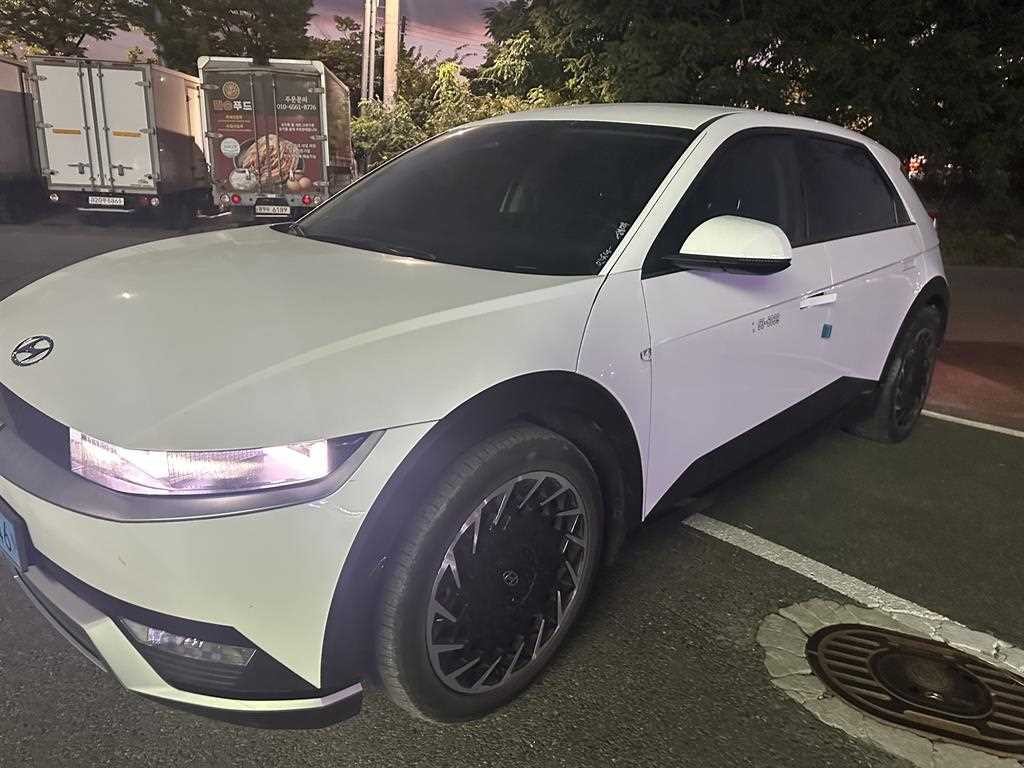 현대 아이오닉 5 롱 레인지 4WD 영업용 롱레인지 패키지 이미지 2
