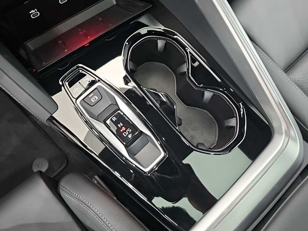 아우디 Q5 Q5 (80A) 40 TFSI 콰트로 어드밴스드 이미지 8