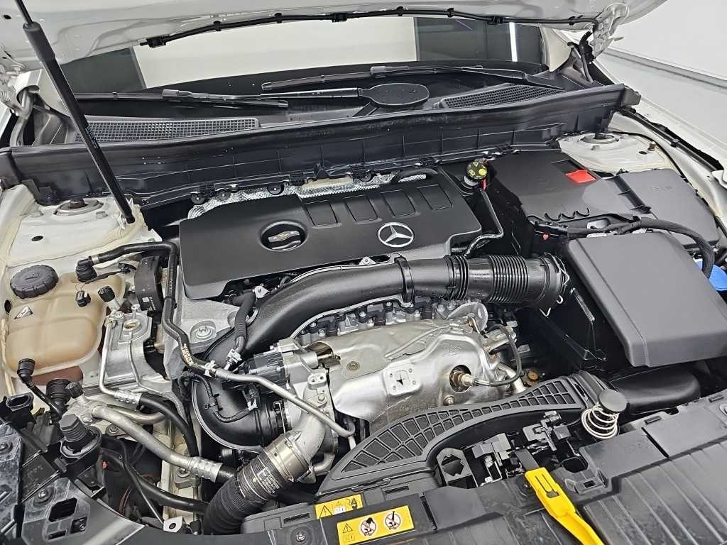 벤츠 GLB 클래스 GLB클래스 X247 GLB 250 4MATIC 이미지 5