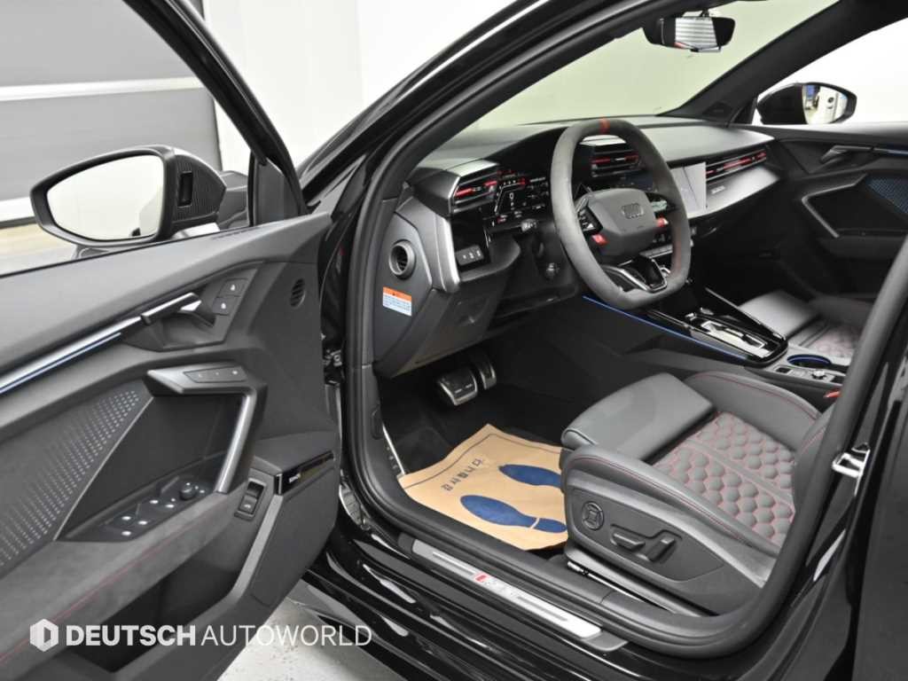 아우디 RS3 RS3 (8Y) 2.5 TFSI 콰트로 이미지 12
