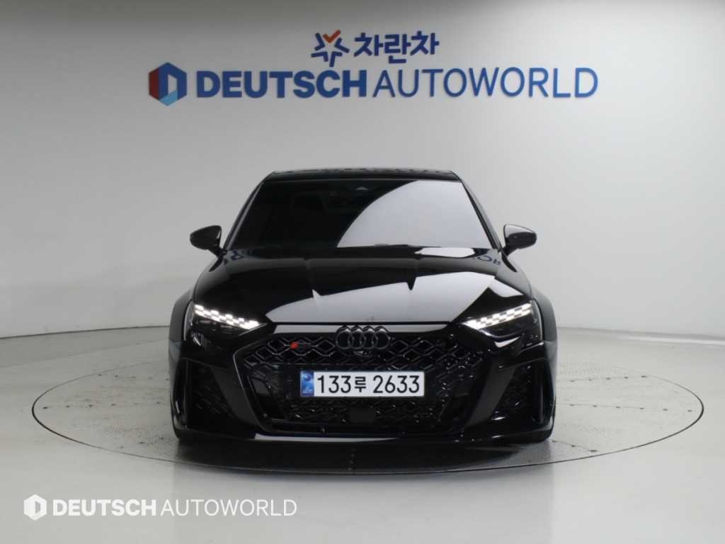 아우디 RS3 RS3 (8Y) 2.5 TFSI 콰트로 이미지 4