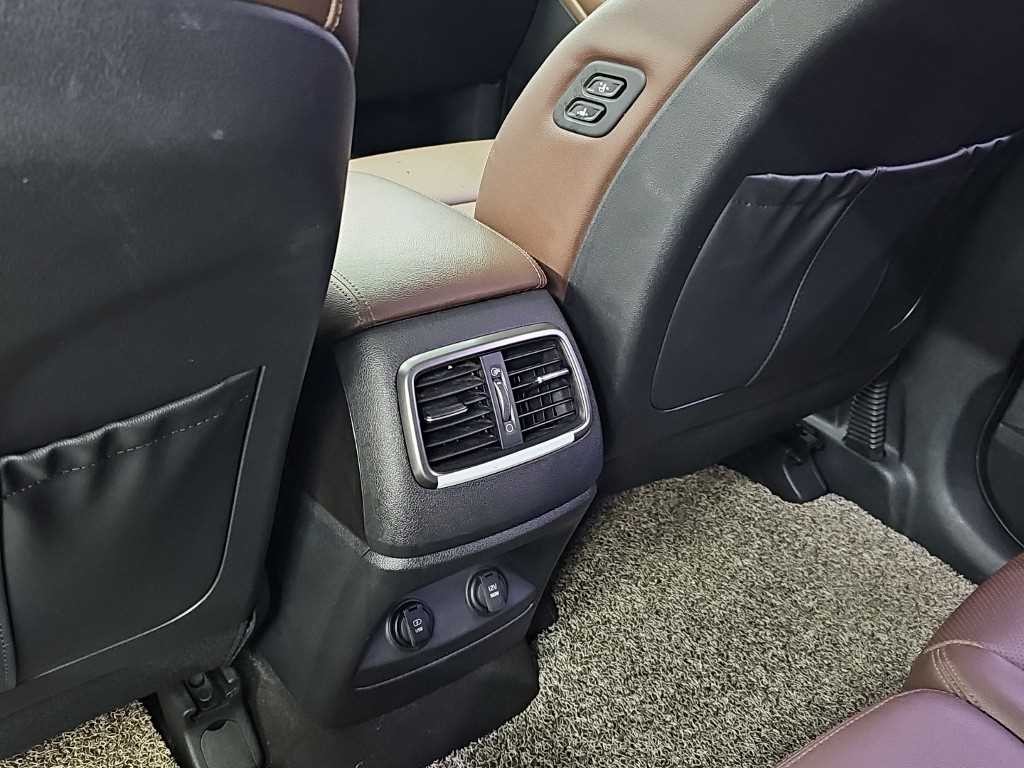 기아 쏘렌토 올 뉴 쏘렌토 디젤 2WD 2.0 노블레스 이미지 13
