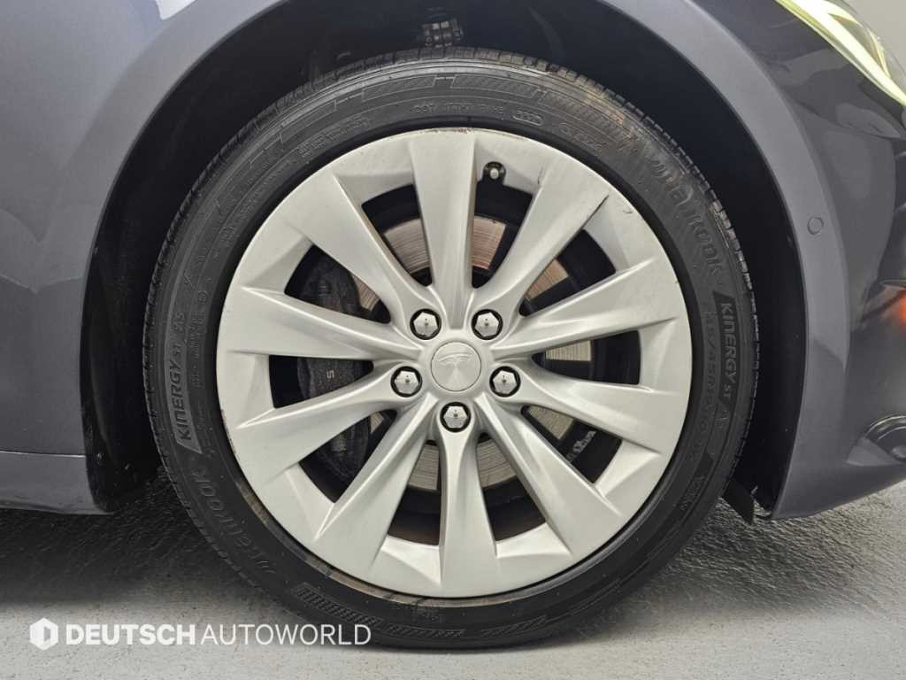 테슬라 모델 S 90D 이미지 5