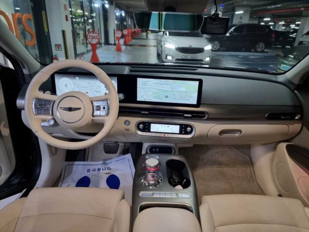 제네시스 GV60 스탠다드 2WD 이미지 8
