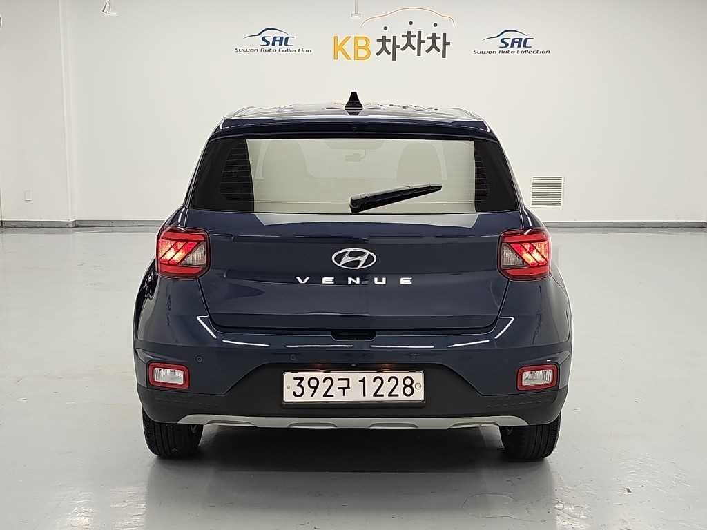 현대 베뉴 1.6 모던 이미지 3