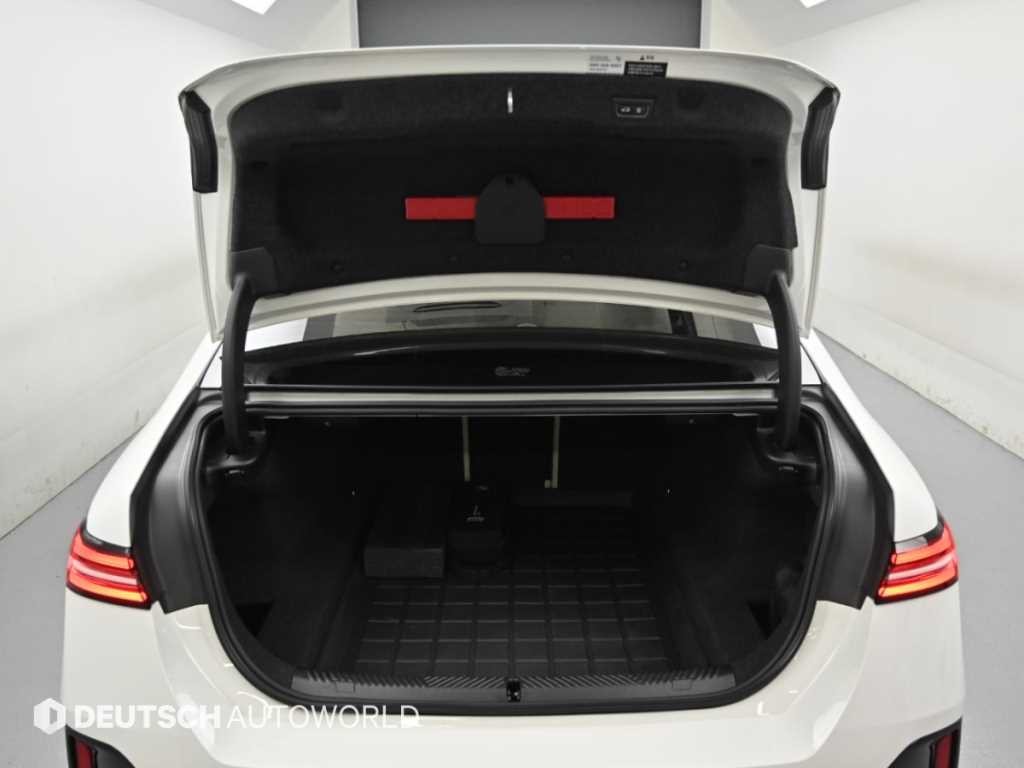 BMW 5시리즈 5시리즈 (G60) 520i M 스포츠 이미지 19
