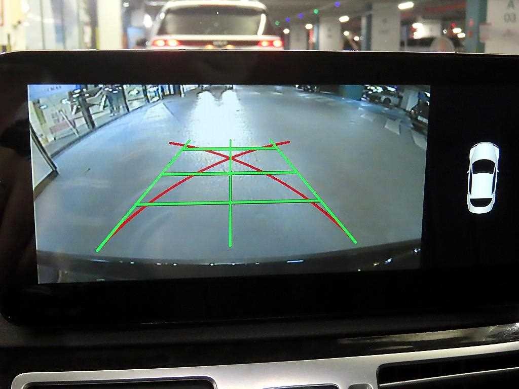 벤츠 E 클래스 E-클래스 W212 E220 블루텍 아방가르드 이미지 14