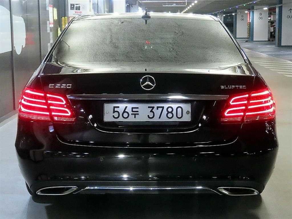 벤츠 E 클래스 E-클래스 W212 E220 블루텍 아방가르드 이미지 5