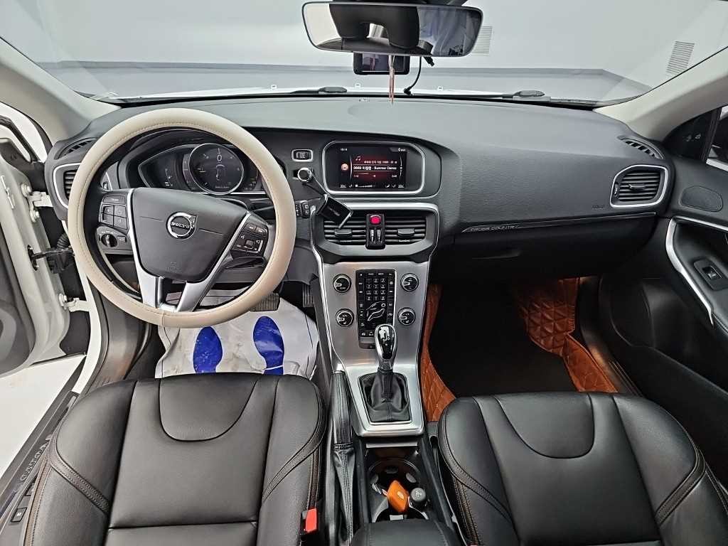 볼보 V40 V40 크로스컨트리 D3 이미지 7