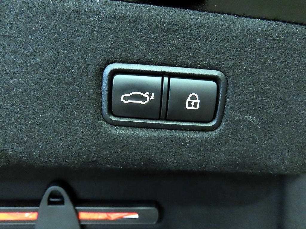 기아 K9 더 K9 3.8 GDI AWD 플래티넘Ⅱ 이미지 16