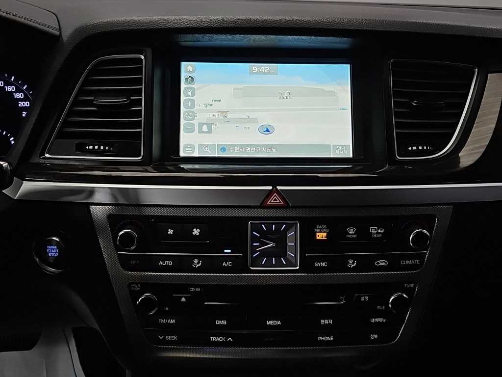 제네시스 G80 3.3 GDI AWD 프리미엄 럭셔리 이미지 10