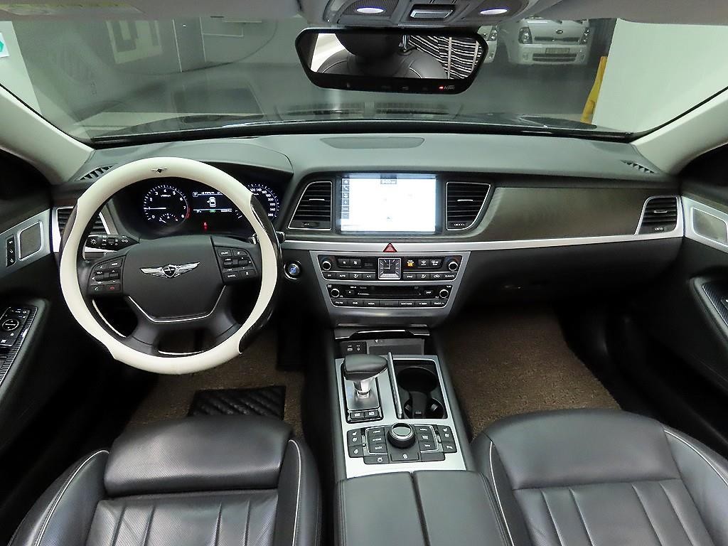제네시스 G80 3.3 GDI AWD 프리미엄 럭셔리 이미지 8
